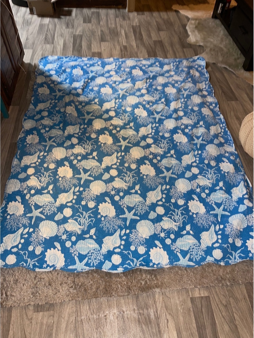 Twin Reversible Coastal Quilt